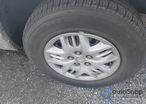 2003 Dodge Grand Caravan Sport from USA, damaged, VIN 2D4GP44393R240344